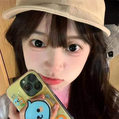 笼中女囚